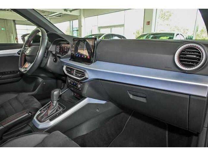 SEAT Arona FR 1.5 DSG+NAVI+PLA+SHZ+ACC+KESSY+ACC+LED+