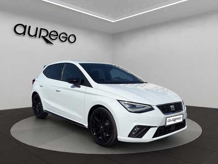 SEAT Ibiza FR 1.5 PRO BLACK EDITION+2xPDC+SHZ+DESIGN+