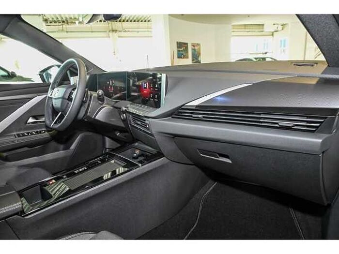Opel Astra L GS Line EU6e Sports Tourer GS, 1.2 Turbo 96 kW (130 PS) A
