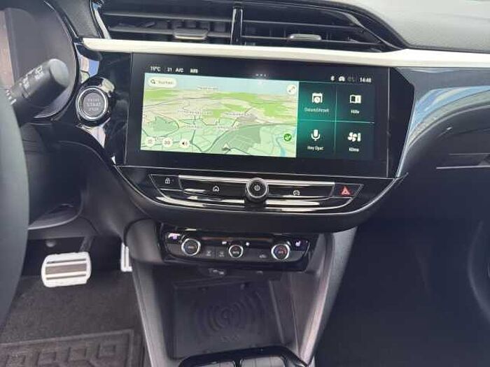 Opel Corsa GS HYBRID 110 PS AT+NAVI+TWA+R-KAM+SHZ+GJR+KEYLESS