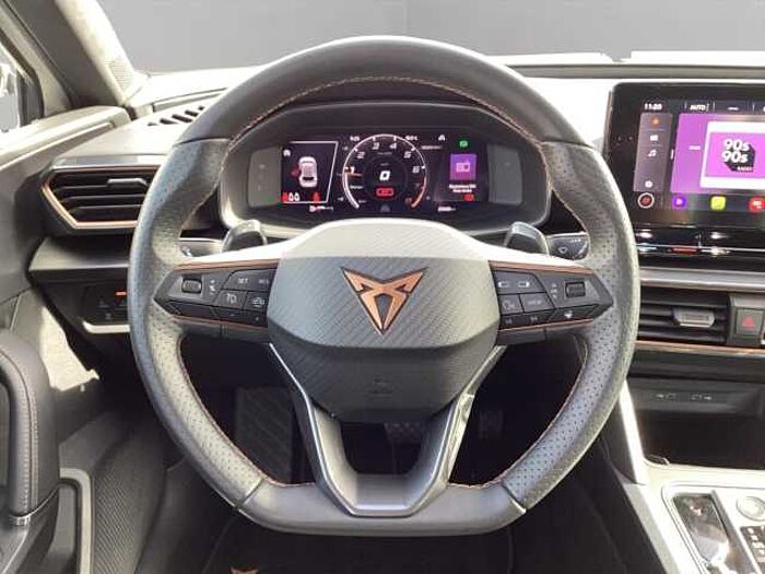 CUPRA Leon 1.5 eTSI DSG+KESSY+FULL-LINK+18''ALU+LRH+