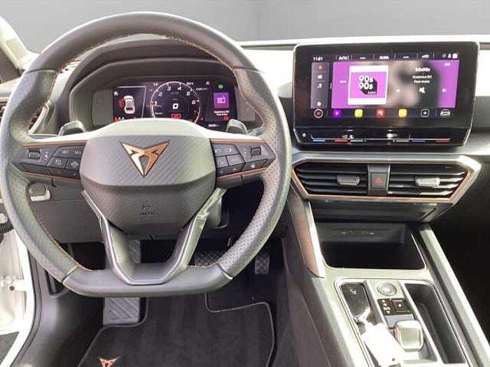 CUPRA Leon 1.5 eTSI DSG+KESSY+FULL-LINK+18''ALU+LRH+