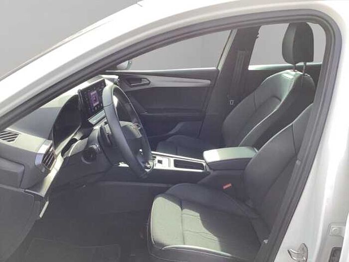 CUPRA Leon 1.5 eTSI DSG+KESSY+FULL-LINK+18''ALU+LRH+
