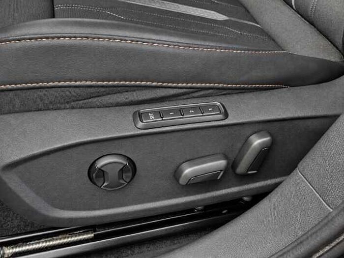 CUPRA Formentor 1.5 TSI DSG+NAVI+PLA+19''+SHZ+MEMORY-SITZ
